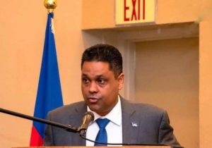 Prezidan Laurent Saint-Cyr pran pozisyon kont revokasyon Premye Minis la.