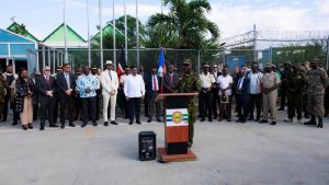 100 polisye Kenyen ale lakay yo epi 230 lòt rantre Ayiti