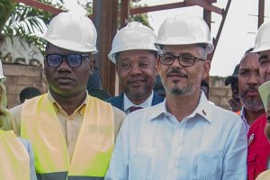 Vizit ofisyèl nan Okay : PM Alix Didier Fils-Aimé ak DG DINEPA Théophil Ostinvil ranfòse aksè ak dlo potab