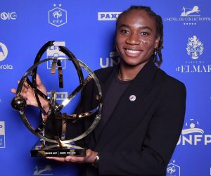 Melchie Dumornay antre nan listwa kòm pi bon jwèz lig 1 an