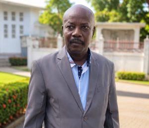 ENCH: Lanmò Jij Luc Kerlin CHARLES, yon lòt evenman trajik ki mete toutouni sistèm sante Ayiti a nan nivo Lopital Senterèz